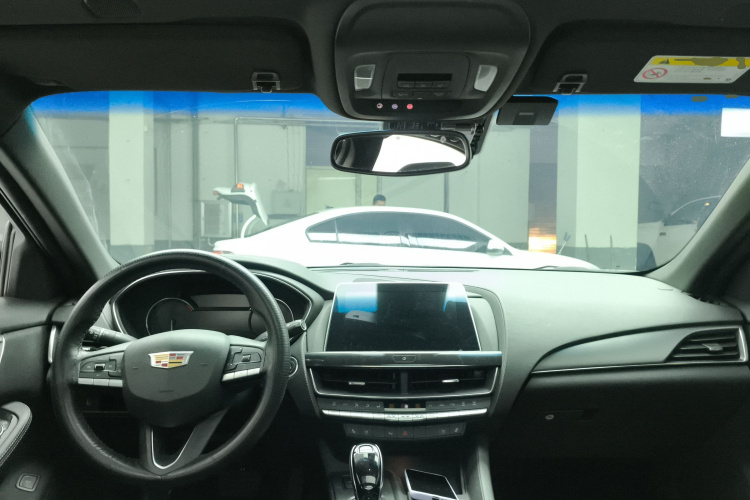凯迪拉克CT5 2022款 28T 豪华型（标准版）中控内饰12