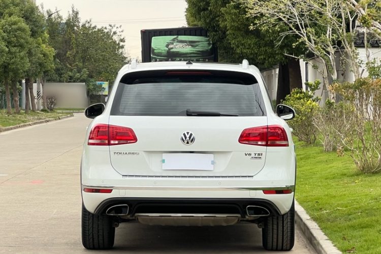 大众 途锐 2015款 3.0TSI 高配型车身外观6006