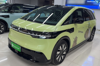 极氪MIX 2025款 长续航智驾版