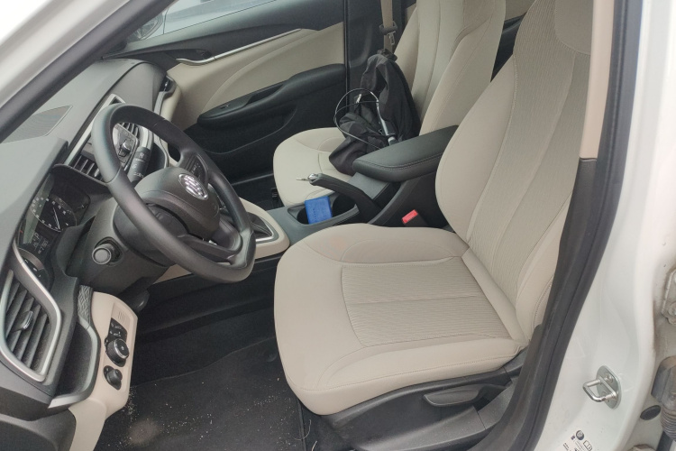 别克 英朗 2019款 15T 双离合进取型 国VI局部细节19