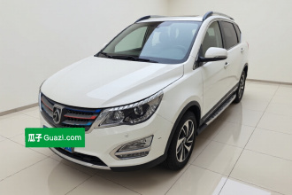 宝骏560 2015款 1.8L 手动豪华型