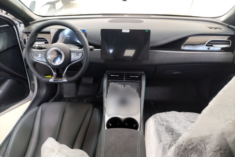 比亚迪 海豹06新能源 2024款 DM-i 80KM尊贵型中控内饰7002