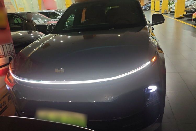 理想汽车 理想L6 2024款 Pro车身外观2