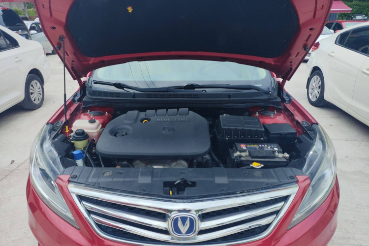 长安 逸动 2016款 1.6L 自动风尚型机舱底盘24