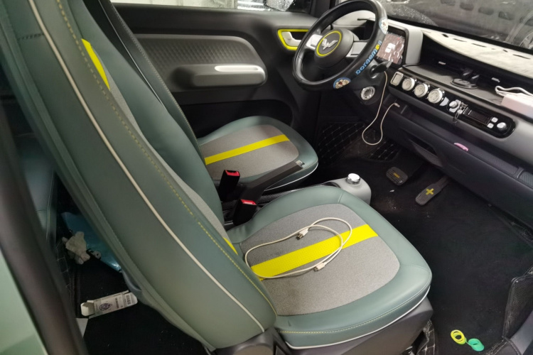 五菱汽车 宏光MINIEV 2022款 GAMEBOY 200km 玩咖款 磷酸铁锂局部细节41