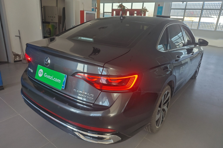 大众 速腾 2023款 300TSI DSG卓越版车身外观7