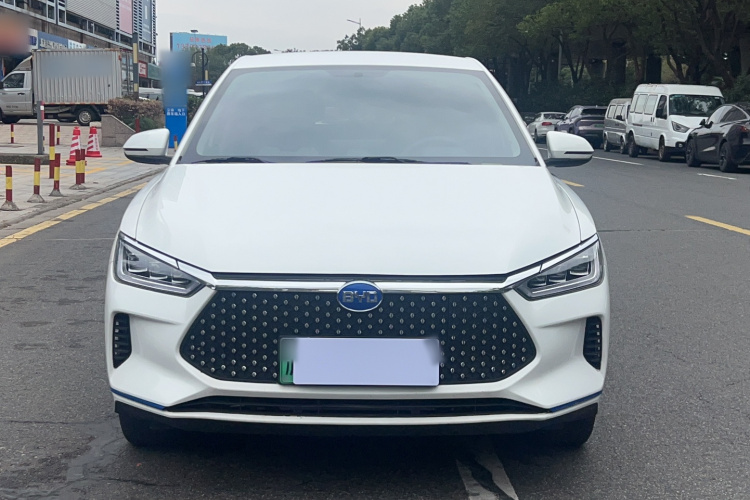 比亚迪e2 2020款 升级版 标准续航版 标准型车身外观6001