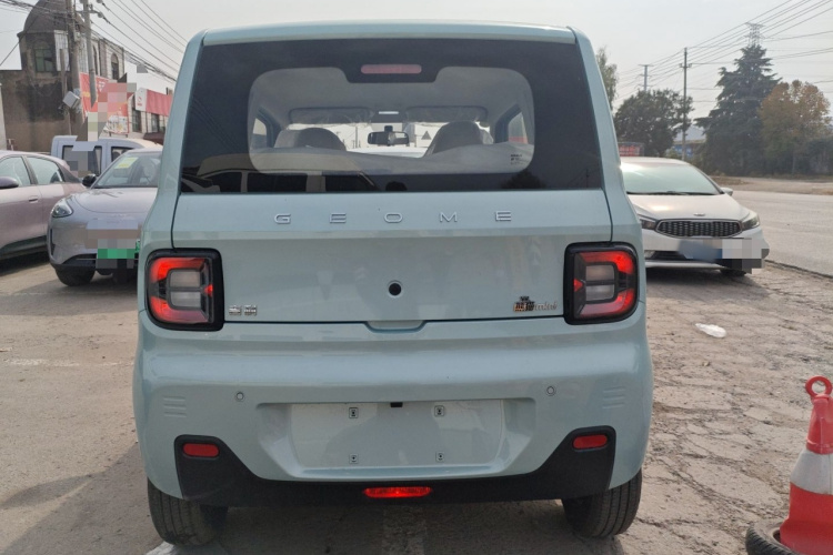 吉利银河 2024款 熊猫mini 200km 耐力熊车身外观6004