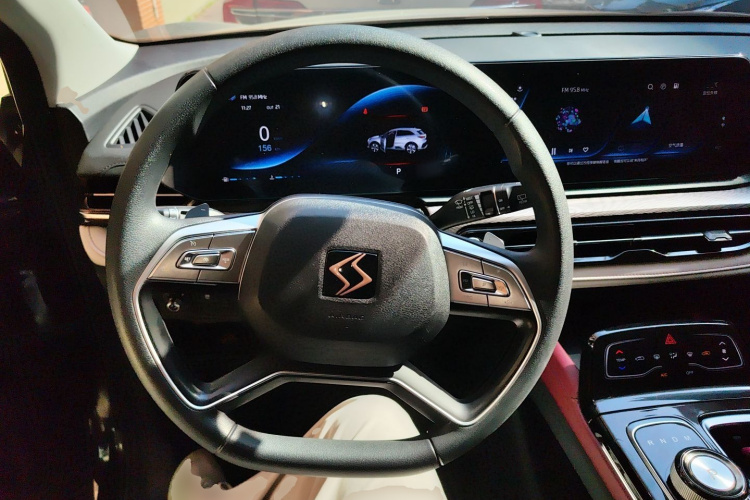 思皓QX 2022款 300T DCT探月版局部细节13