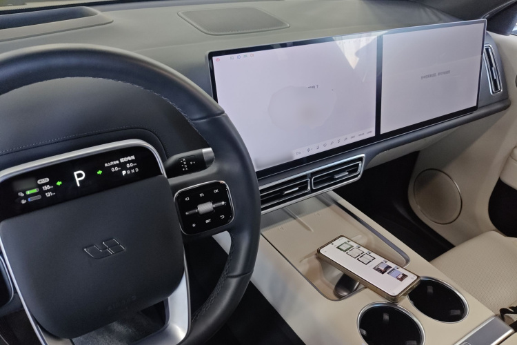 理想汽车 理想L7 2023款 Pro中控内饰12