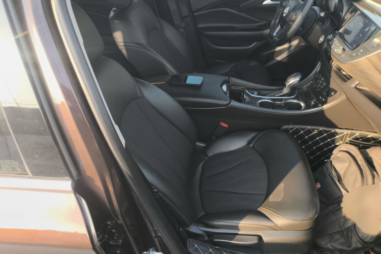 别克 昂科威 2021款 532T 两驱领先型局部细节41