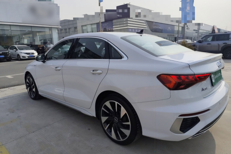 奥迪A3 2024款 A3L Limousine 35 TFSI 时尚运动型车身外观6003