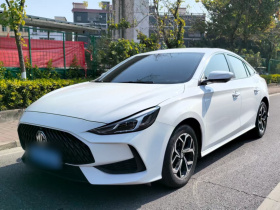 名爵 MG5 2021款 改款 180DVVT CVT青春豪华版