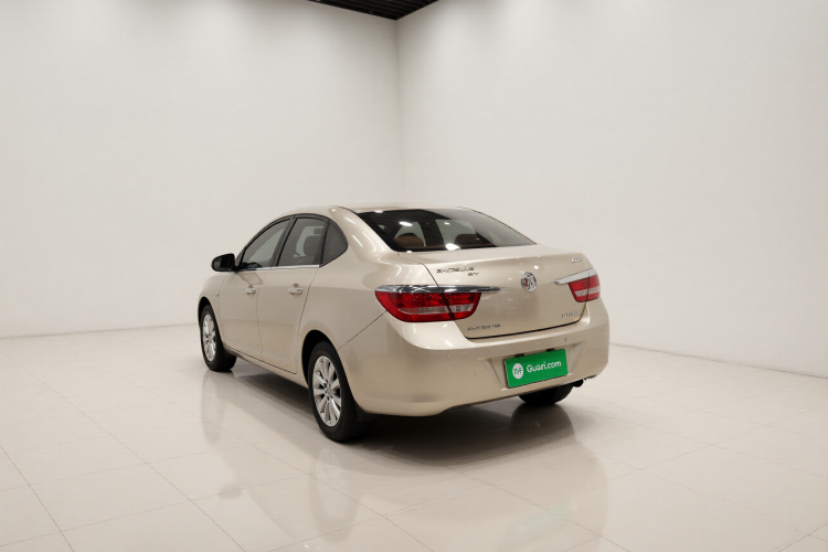 别克 英朗 2013款 GT 1.6L 自动时尚版车身外观5