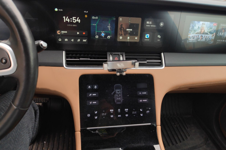 理想汽车 理想ONE 2020款 增程6座版局部细节16