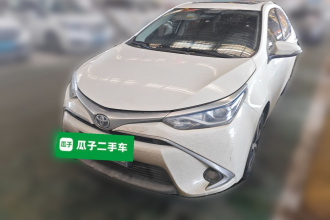 丰田 雷凌 2017款 改款双擎 1.8H GS E-CVT精英天窗版 国V