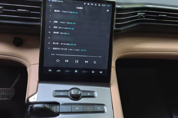 蔚来ES6 2020款 600KM 运动版中控内饰7004