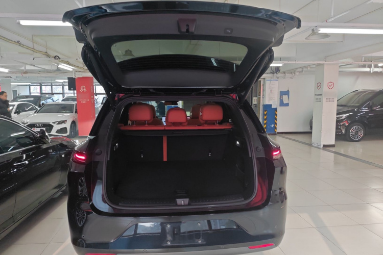 理想汽车 理想L6 2024款 Pro机舱底盘23