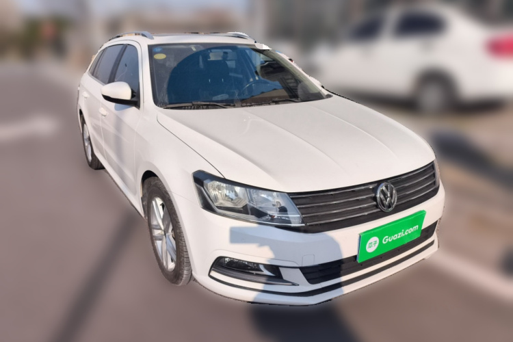 大众 朗行 2015款 1.6L 自动舒适版车身外观3