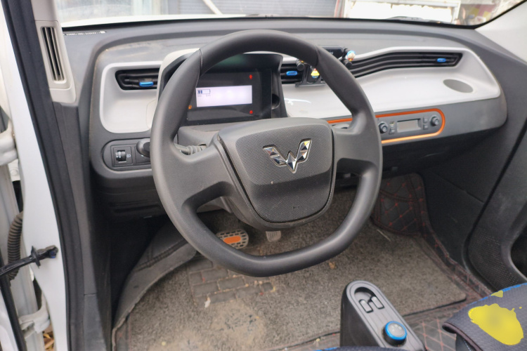 五菱汽车 宏光MINIEV 2022款 轻松款 三元锂中控内饰13