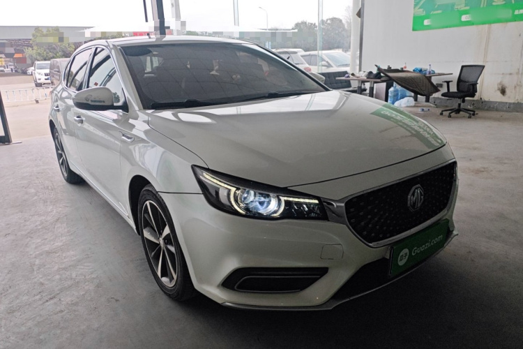 名爵 MG6 2019款 20T 自动运动版车身外观3