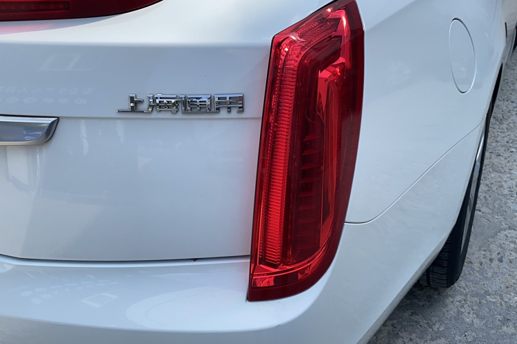 凯迪拉克XTS 2015款 28T 舒适型车身外观6006