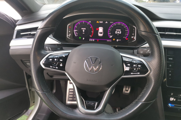 一汽-大众CC 2021款 380TSI 夺目版中控内饰13