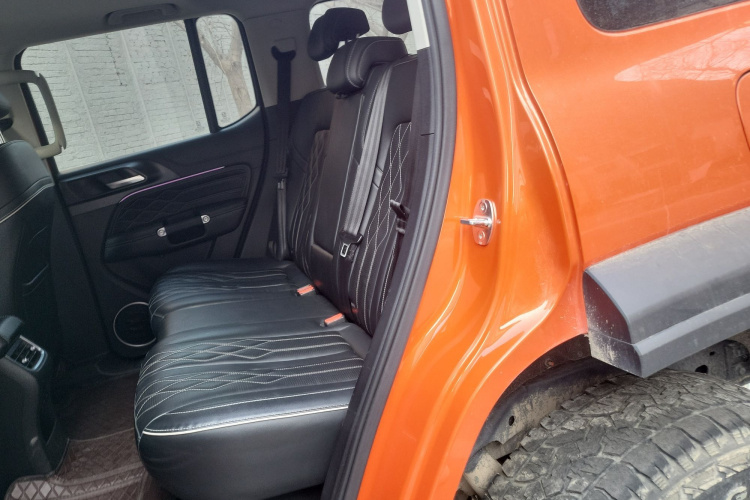 坦克300 2023款 越野版 2.0T 挑战者中控内饰21