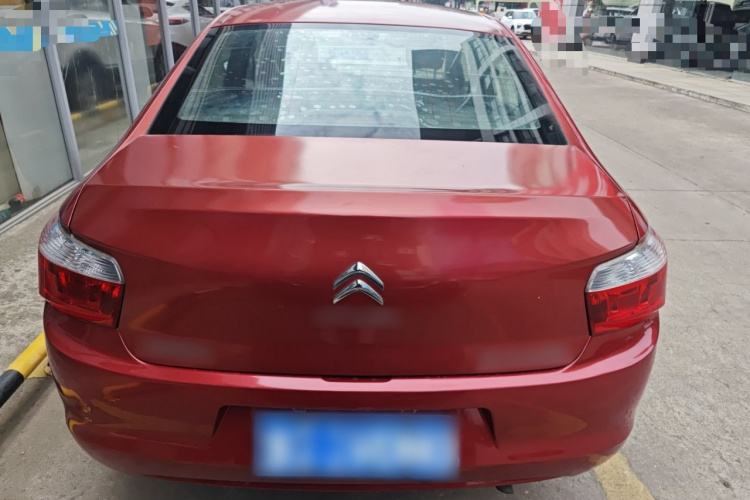 雪铁龙 爱丽舍 2014款 1.6L 自动时尚型车身外观6004