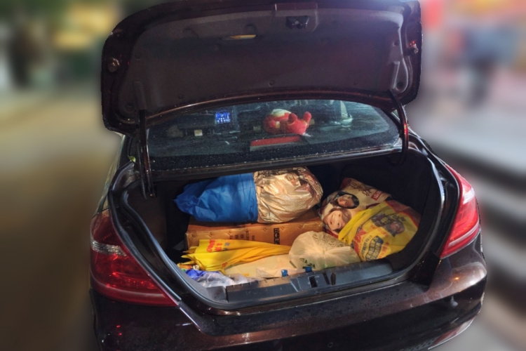 吉利汽车 帝豪 2015款 三厢 1.3T CVT向上版局部细节23