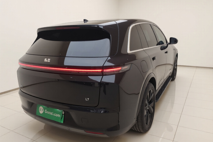理想汽车 理想L7 2023款 Air车身外观7