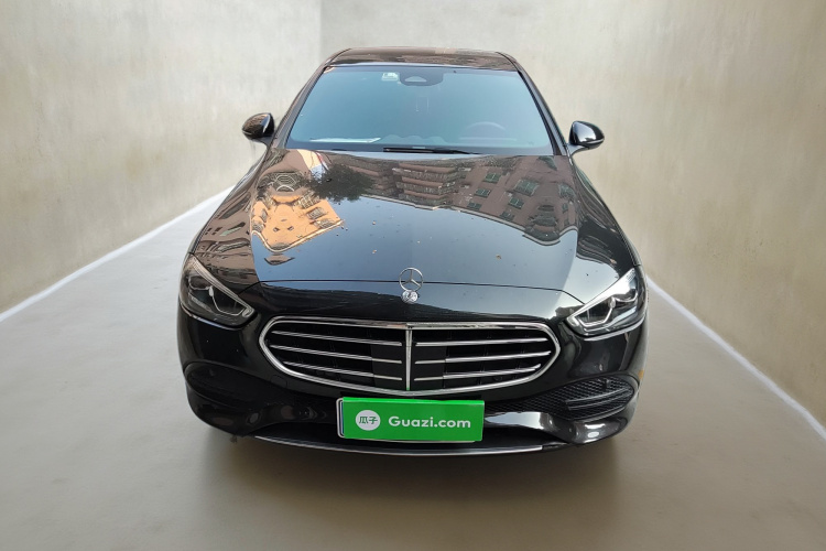 奔驰C级 2023款 改款 C 260 L车身外观2