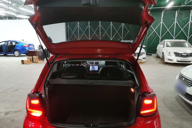 大众 Polo 2016款 1.6L 自动舒适型局部细节23