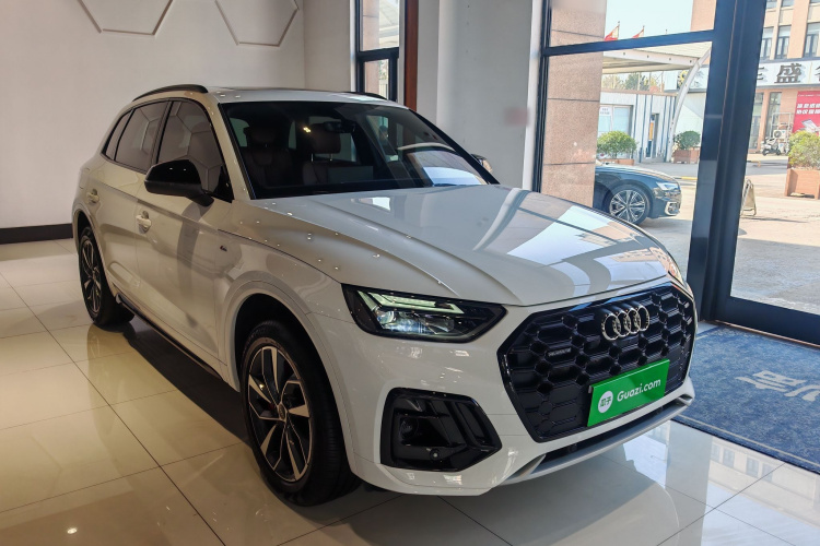 奥迪Q5L 2024款 40 TFSI 豪华动感型车身外观6002