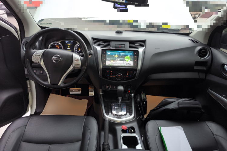 日产 途达 2020款 2.5L XV 4WD 自动四驱旗舰版中控内饰7002