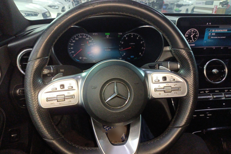 奔驰C级 2020款 C 260 运动版中控内饰13