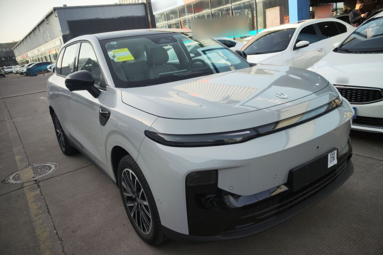 零跑汽车 零跑B10 2025款 510悦享版车身外观6002