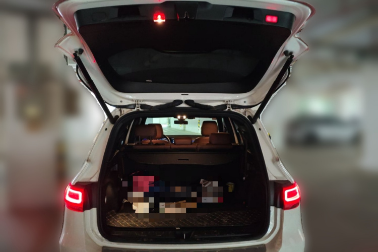 奔驰GLB 2020款 改款 GLB 200 时尚型局部细节23