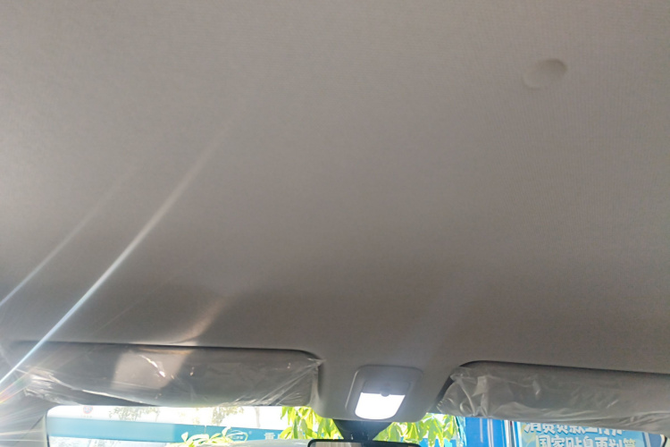 五菱汽车 宏光MINIEV 2025款 四门版 臻享款中控内饰22