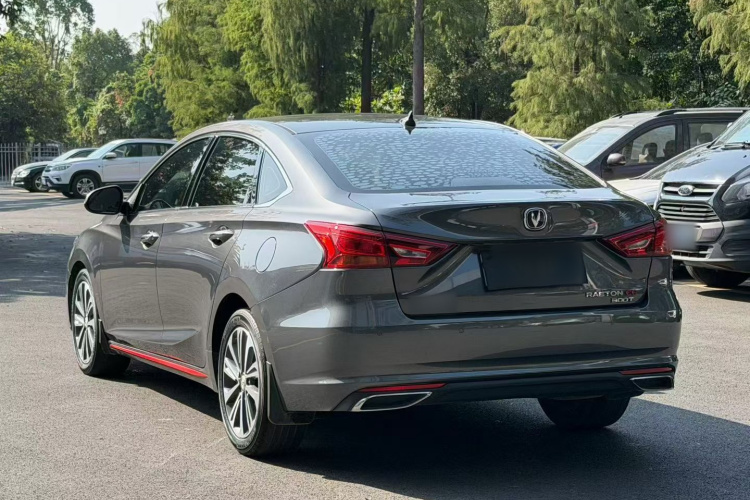 长安 锐程CC 2021款 蓝鲸版 1.5T DCT豪华型车身外观6006