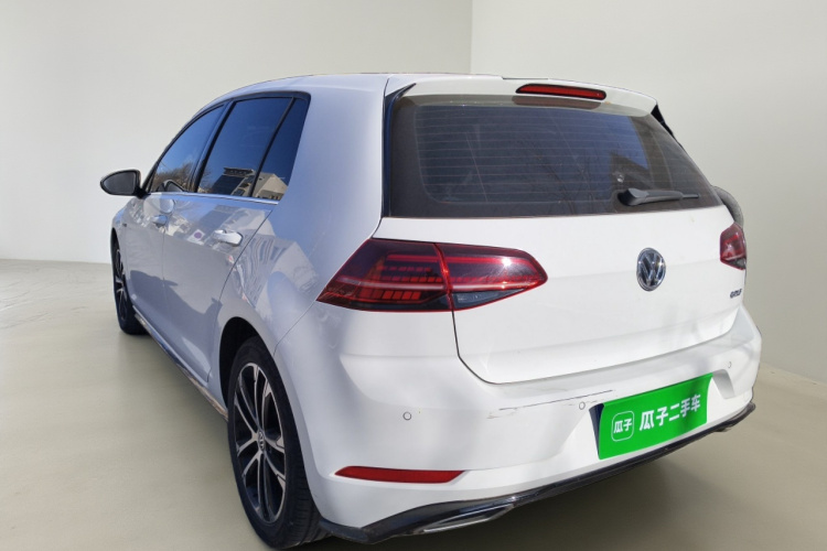 大众 高尔夫 2019款 280TSI DSG R-Line型 国VI车身外观5