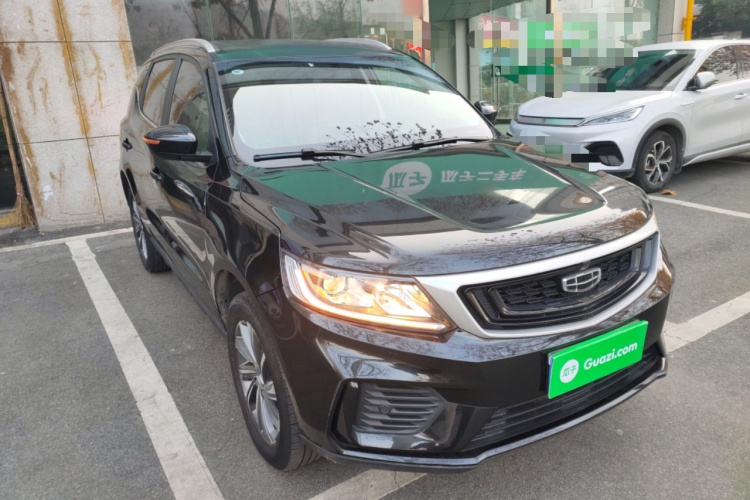 吉利汽车 远景X6 2020款 1.4T 手动尊贵型车身外观3