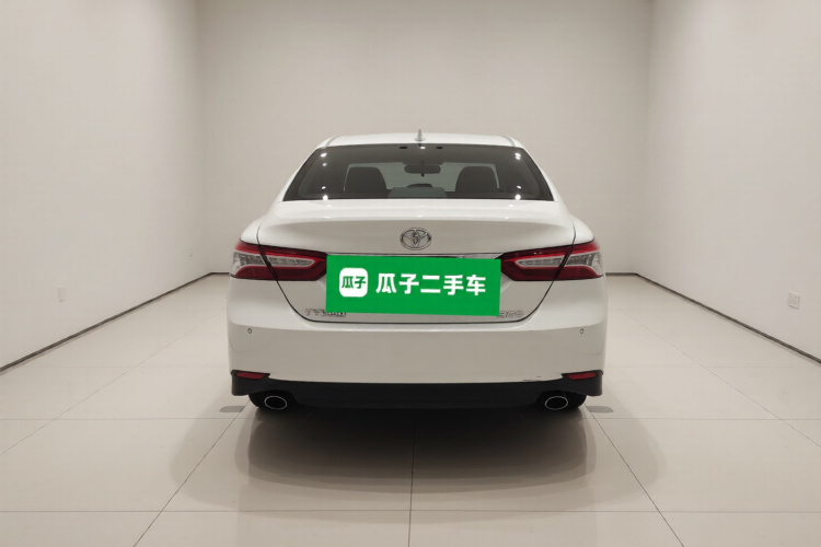 丰田 凯美瑞 2021款 2.0G 豪华版车身外观6