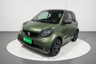 smart fortwo 2018款 0.9T 66千瓦硬顶先锋版 国V