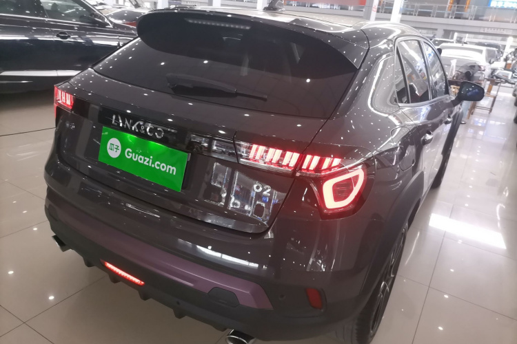 领克02 2019款 高能版 2.0T 自动两驱耀Pro版 国VI车身外观7