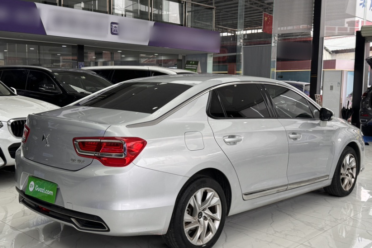 DS 5LS 2014款 1.8L 自动舒适版VTi140车身外观6001
