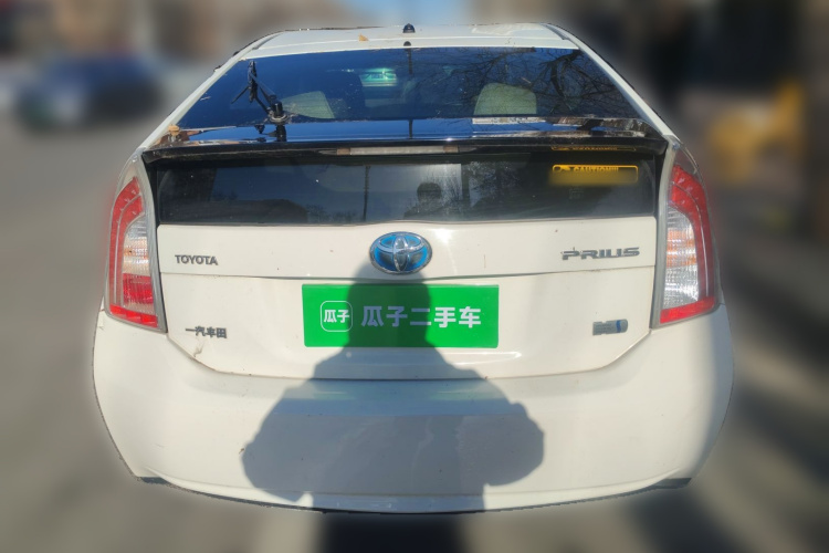 丰田 普锐斯 2012款 1.8L 标准版车身外观6004