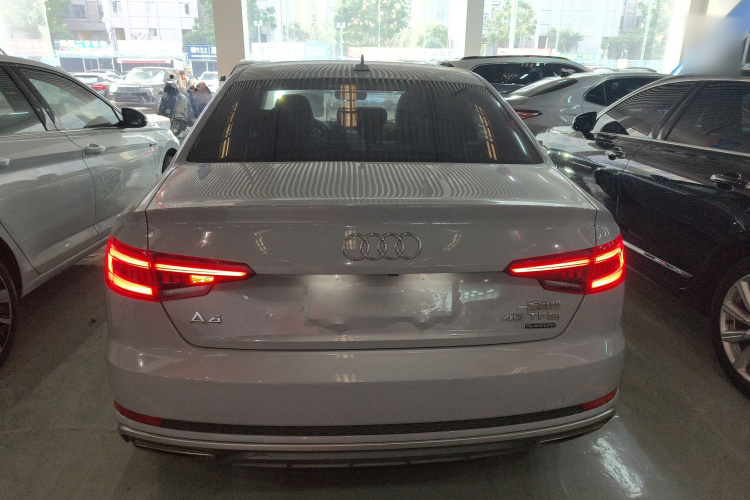 奥迪A4L 2019款 40 TFSI 时尚型 国V车身外观6004