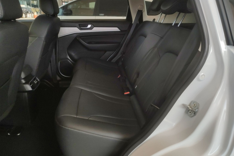 哈弗H6 2021款 运动版 1.5T 手动精英智联型 六边形格栅中控内饰7004