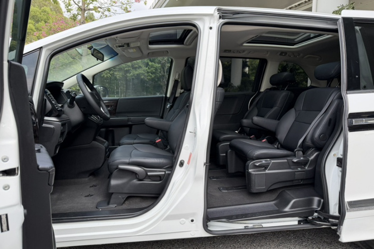 本田 艾力绅 2016款 2.4L 经典版车身外观6004